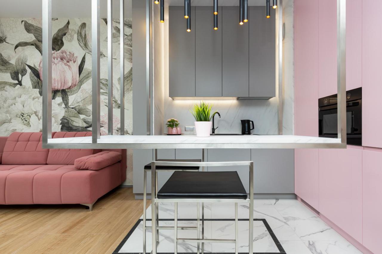 Premium Apartments Business Center By Renters Prestige 바르샤바 객실 사진